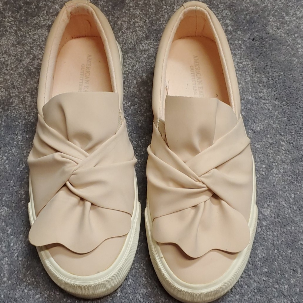 American Eagle shoes